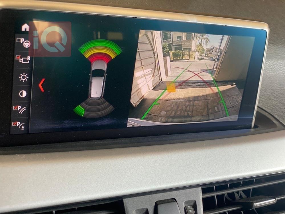 بي ام دبليو X1